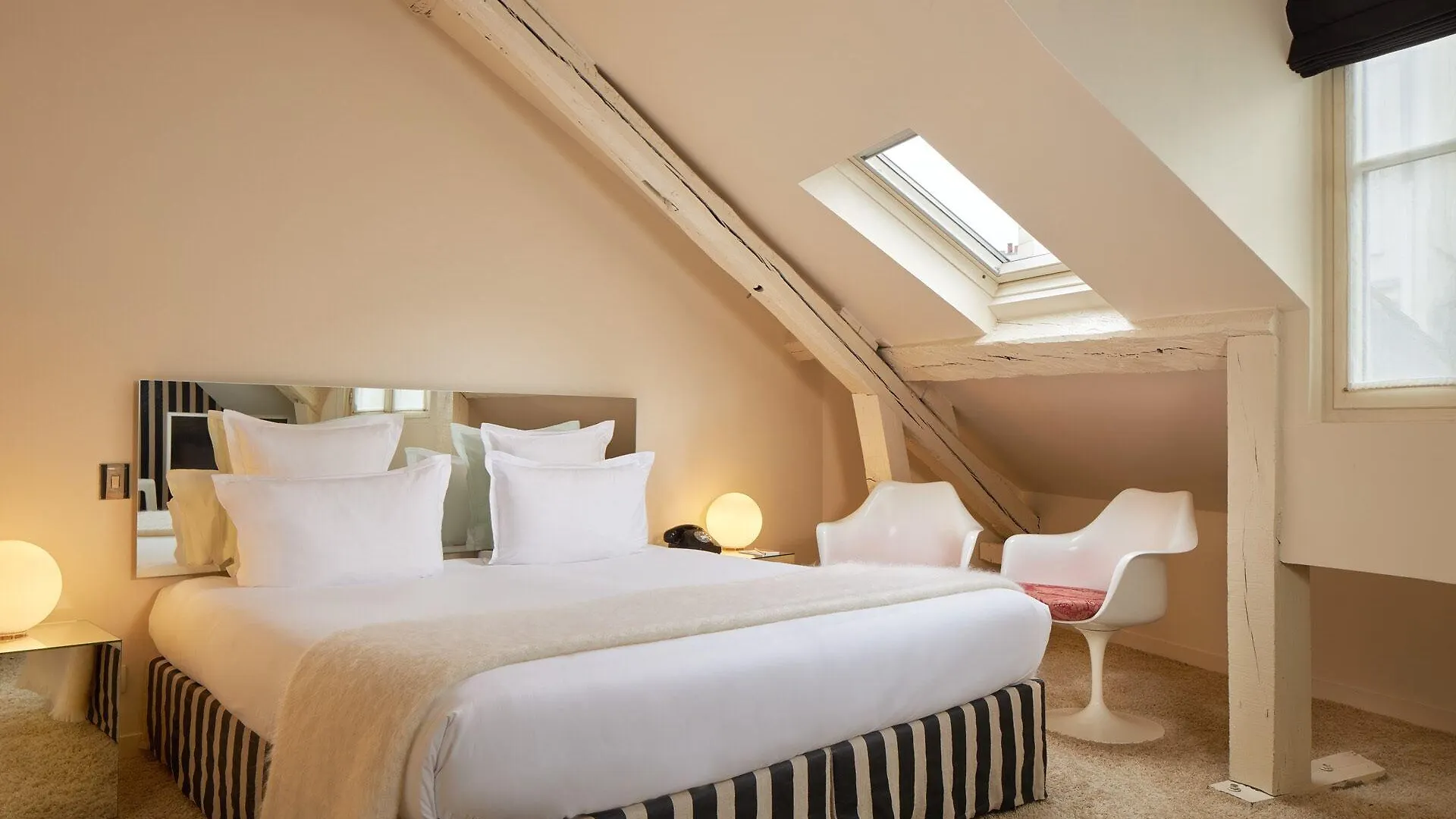 Hotel Du Petit Moulin, Haute Couture By Lacroix